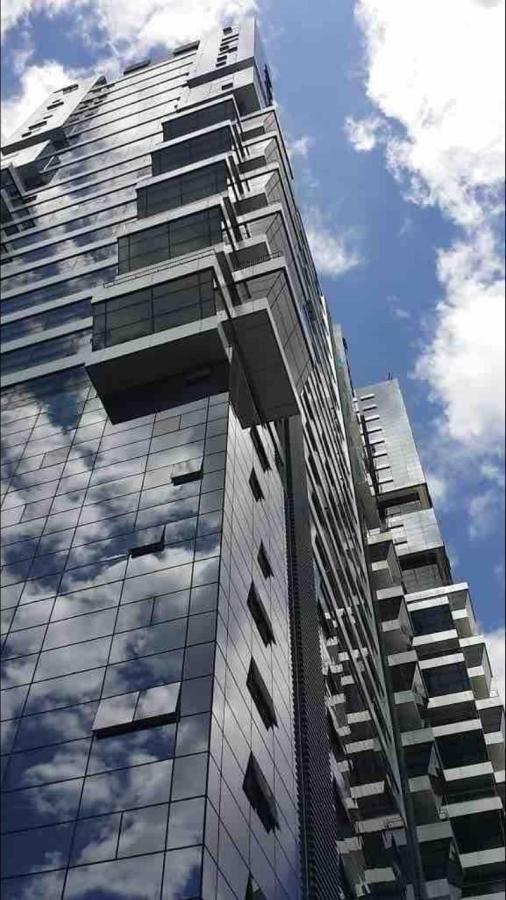 Ferienwohnung 3 Towers 10Min To Klcc Next To Hospital Gleneagle Kuala Lumpur Exterior foto